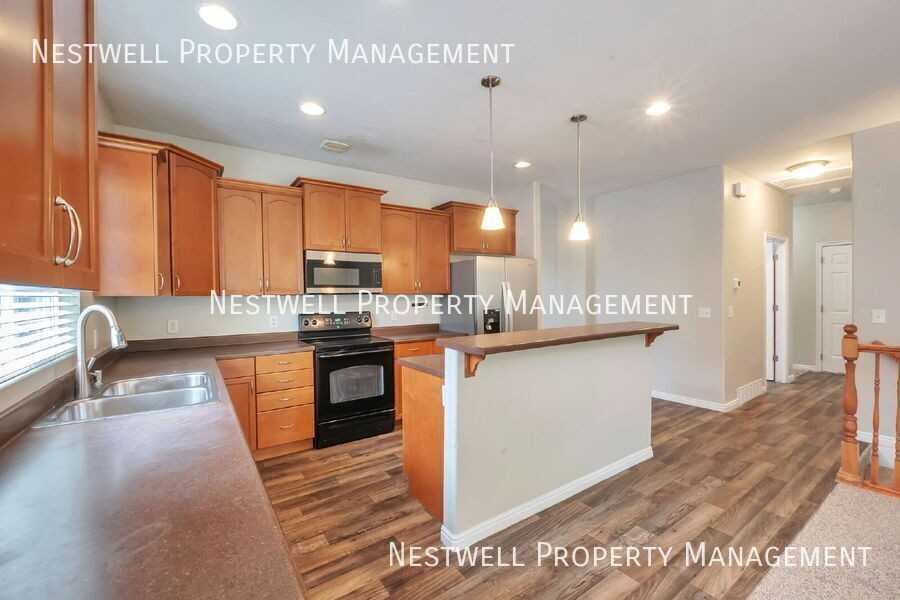 11767 S Lake Run Rd - Photo 4 of 44