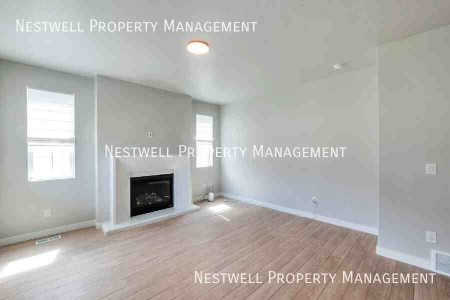 4954 W Evergreen Ln - Photo 6 of 35