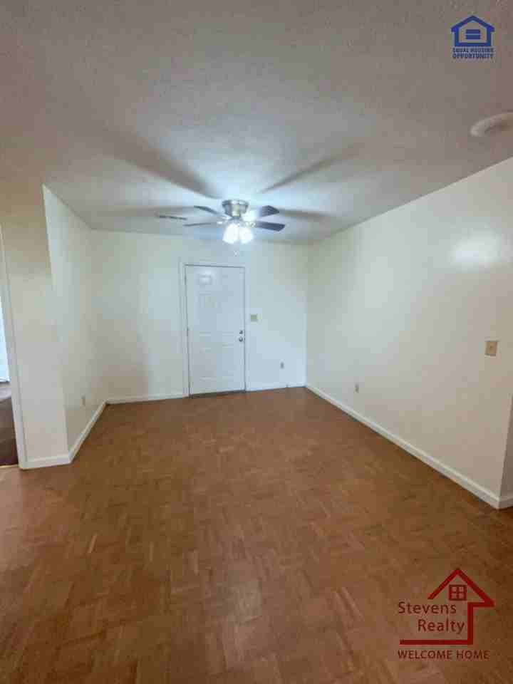 80 Bybee Woods Dr #2 - Photo 6 of 11