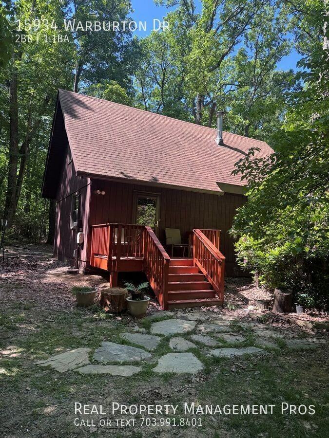 15934 Warburton Dr - Photo 2 of 2