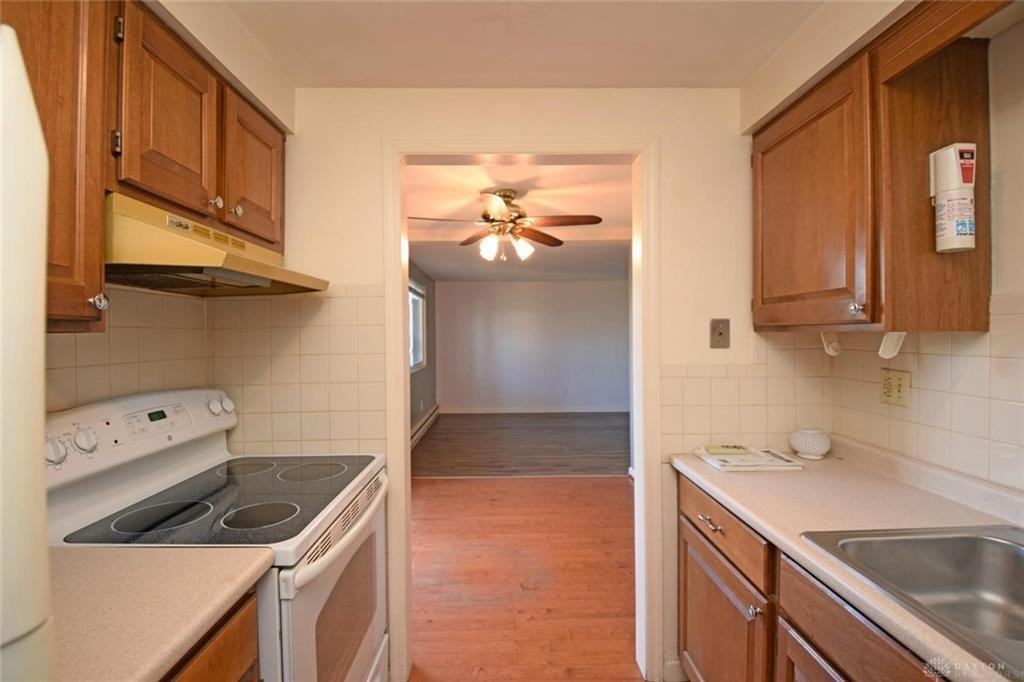 5359 Dunmore Dr #NA - Photo 4 of 14