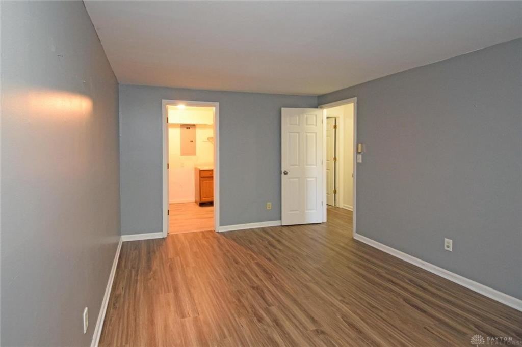 5359 Dunmore Dr #NA - Photo 6 of 14