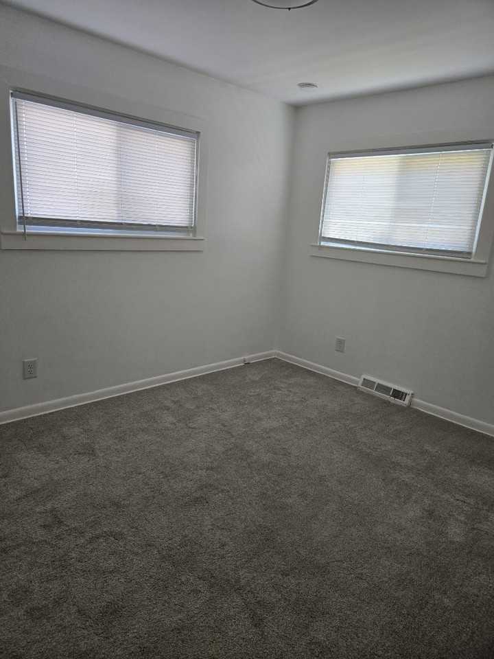 780 Brookside Dr #NA - Photo 7 of 29