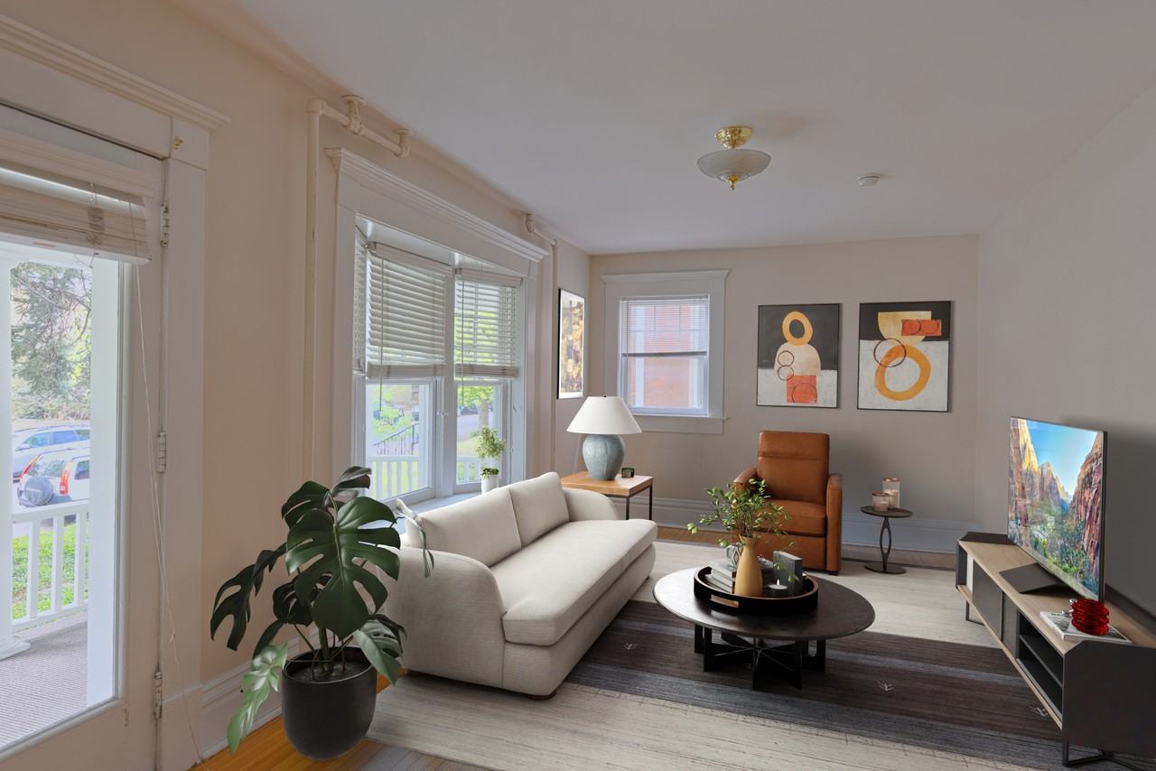 1126 N Emerson St - Photo 2 of 9