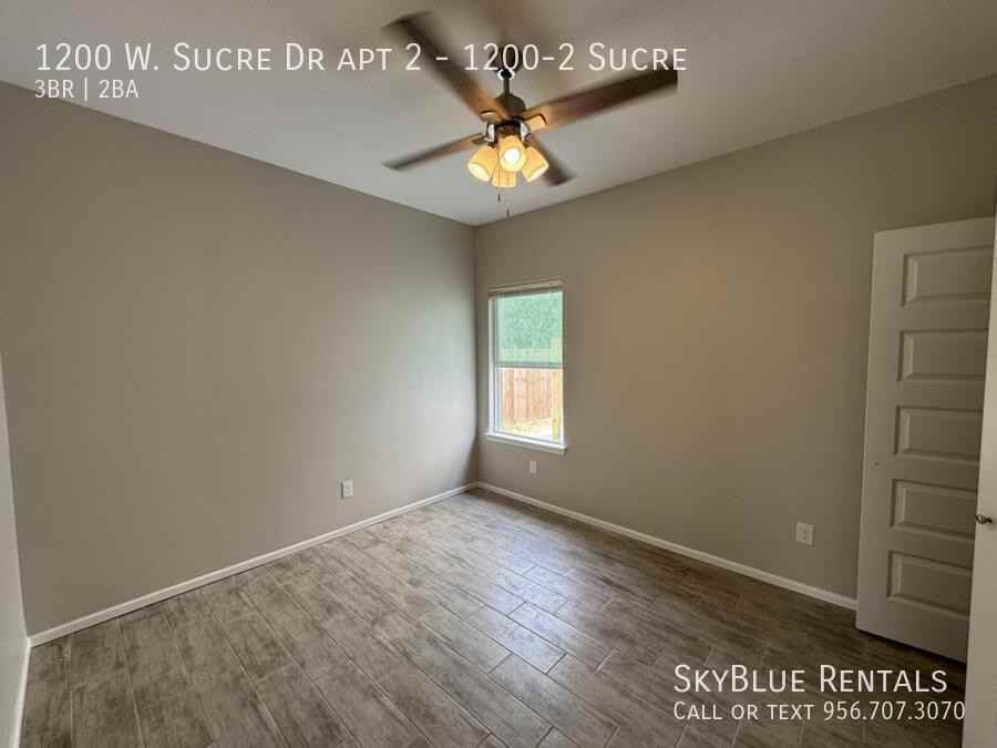1200 W Sucre Dr Apt 2 - Photo 4 of 14