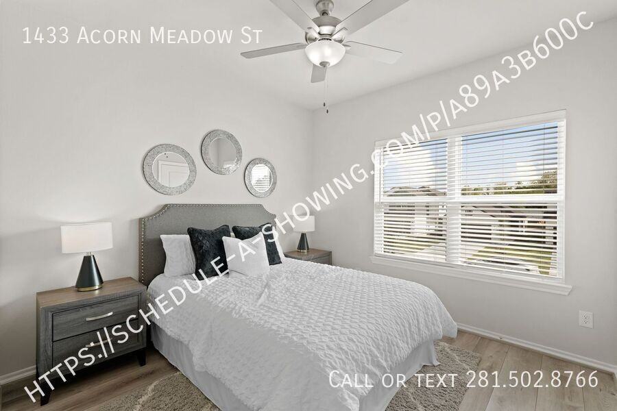 1433 Acorn Meadow St - Photo 7 of 17