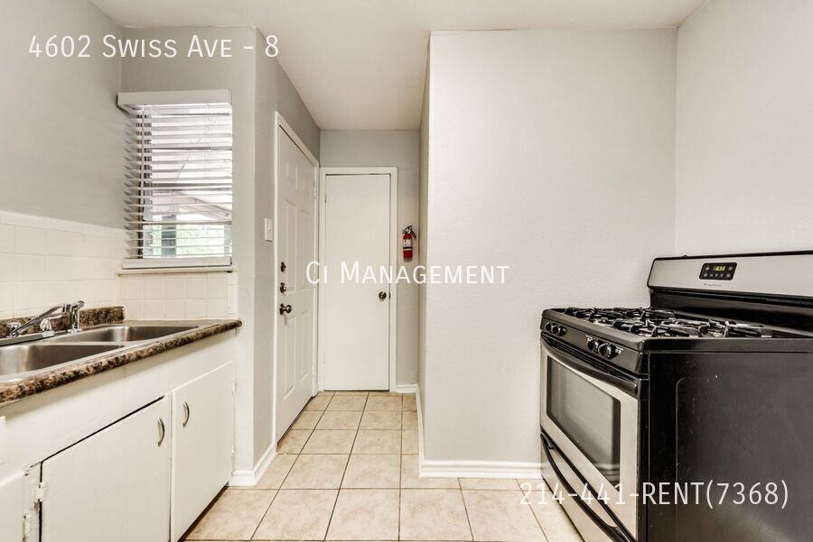 4602 Swiss Ave #8 - Photo 6 of 12