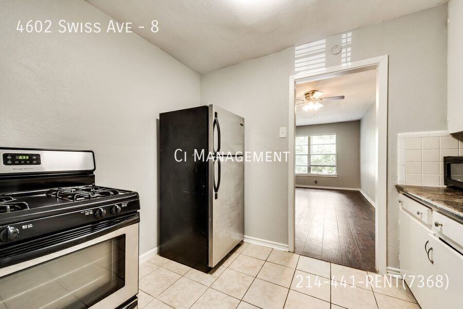 4602 Swiss Ave #8 - Photo 7 of 12
