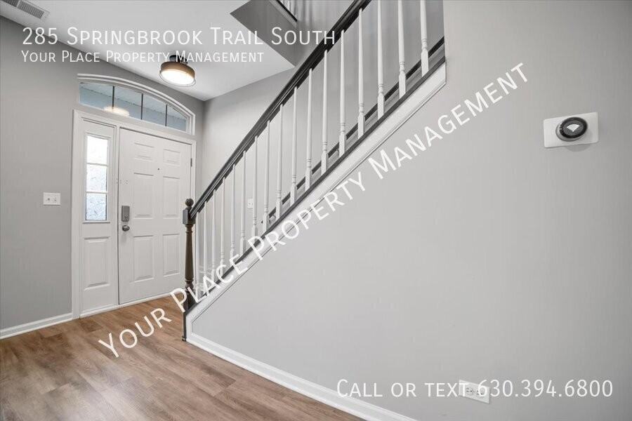 285 Springbrook Trl S - Photo 2 of 40