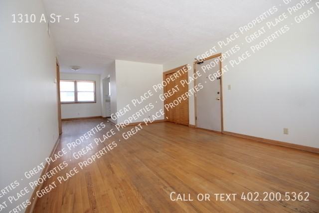 1310 A St #5 - Photo 6 of 18