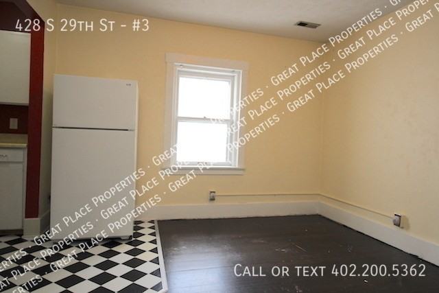 428 S 29th St #3 - Photo 3 of 16