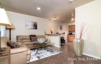 530 W La Jolla Dr - Photo 1 of 1