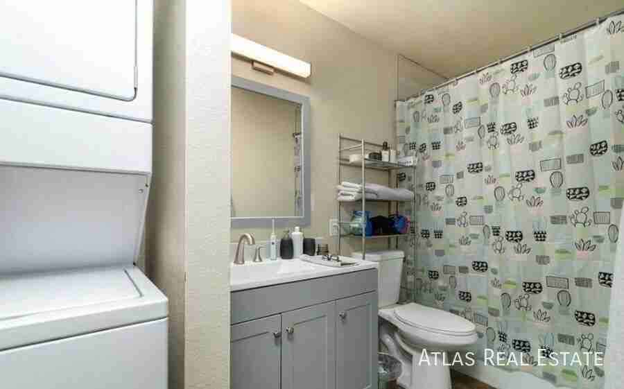 530 W La Jolla Dr - Photo 3 of 3