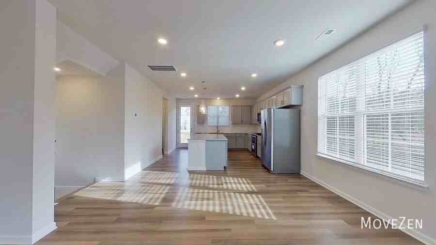 11067 Lawyers Rd - Photo 4 of 26