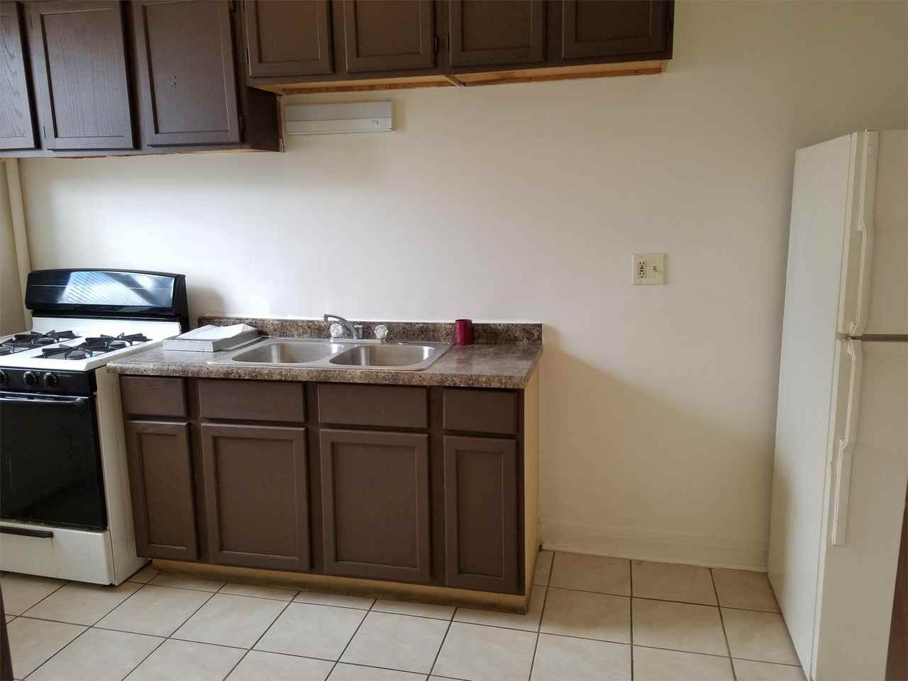 1644 W 82nd St #1644-1 - Photo 3 of 9
