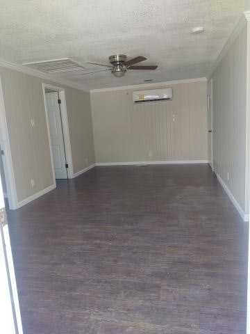 633 4th Street, Unit 102 - Photo 3 of 14