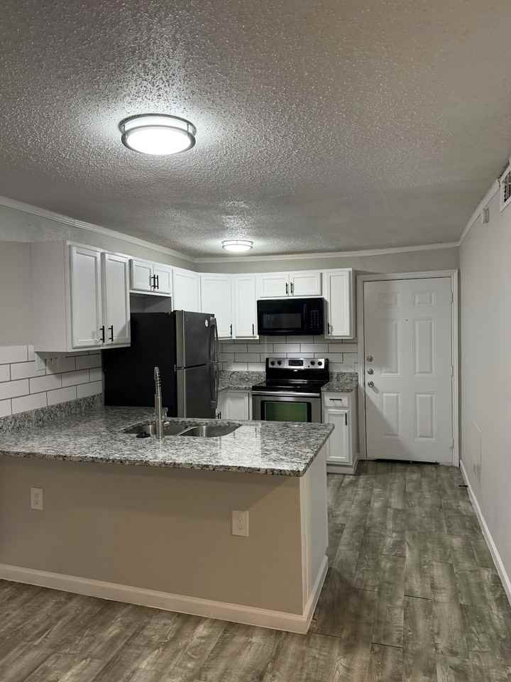 6041 Ridgecrest Road, Unit 2204 - Photo 4 of 24