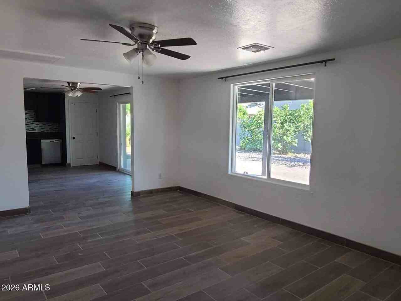 3702 E Thunderbird Rd - Photo 7 of 23