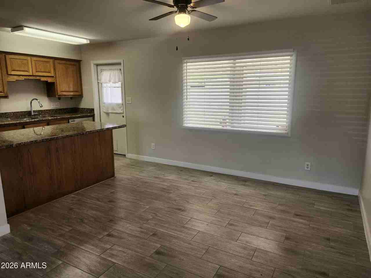 3136 W Port Au Prince Ln - Photo 5 of 26