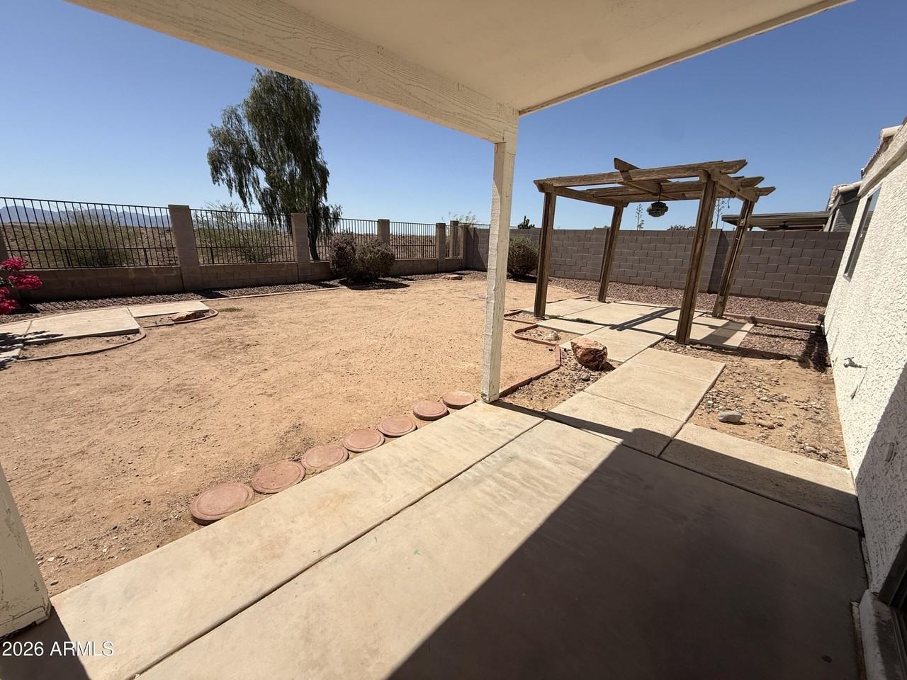 8130 N 112th Ave - Photo 7 of 10