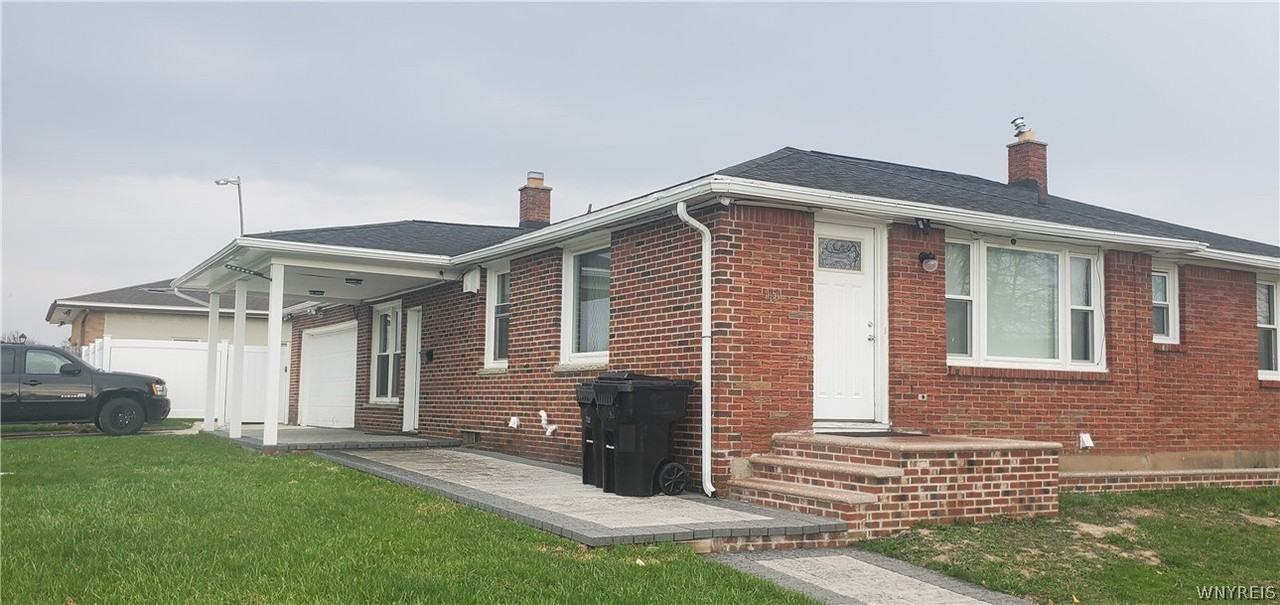 151 Lamson Rd - Photo 3 of 33