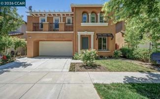 featured image of 2077 Arlington Way
