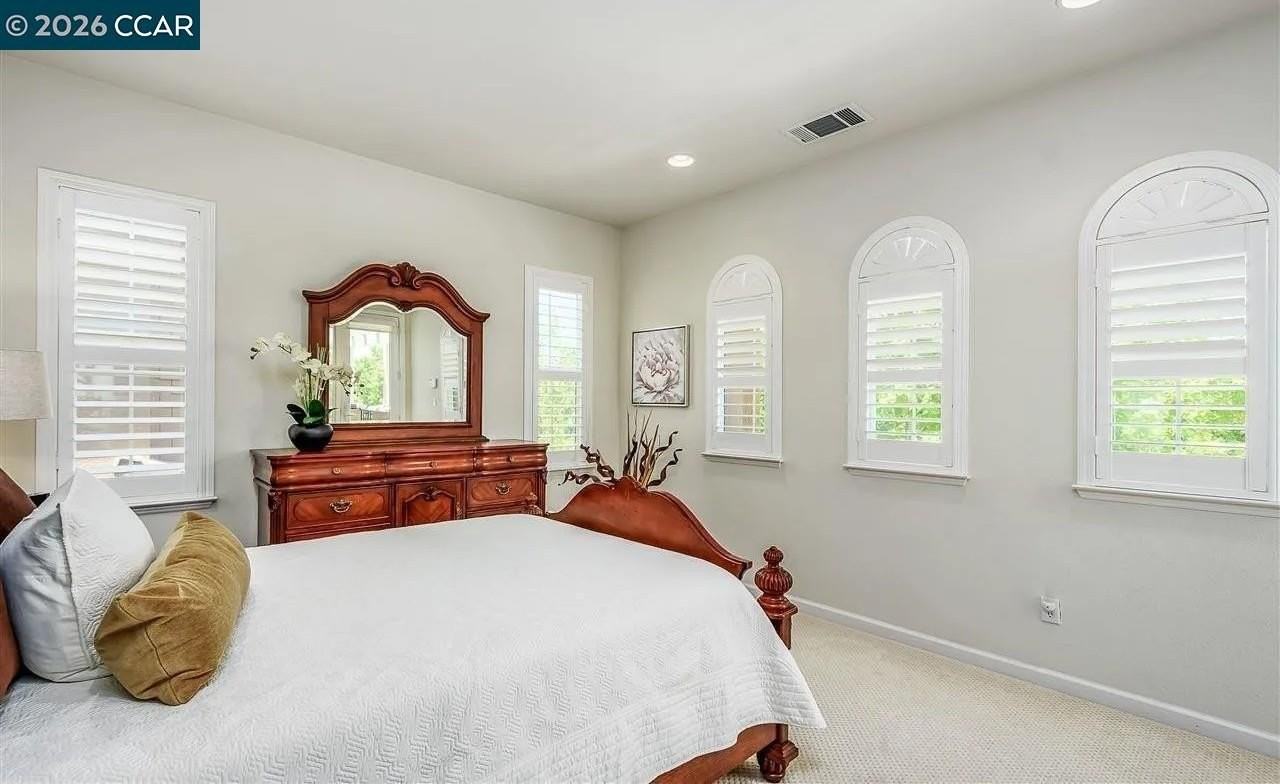 2077 Arlington Way - Photo 5 of 7