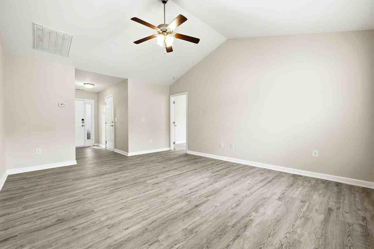 2375 Morlynn Dr - Photo 7 of 38