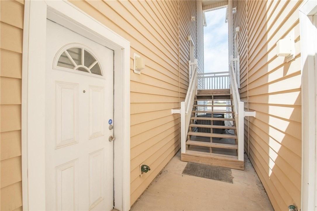 14202 Encantada Ave #401 - Photo 5 of 34