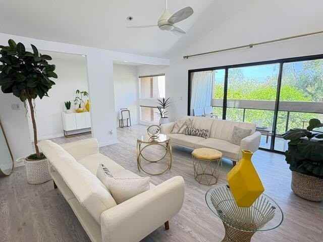 874 Village Sq N - Photo 7 of 21