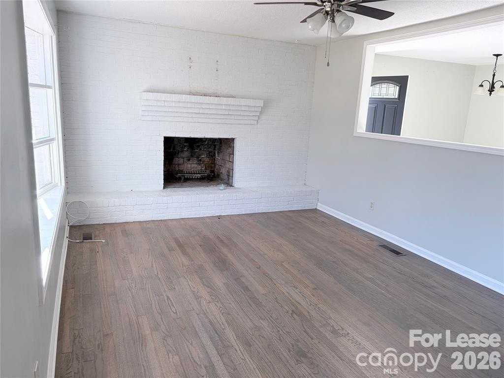 2567 Bob White Ln - Photo 7 of 10