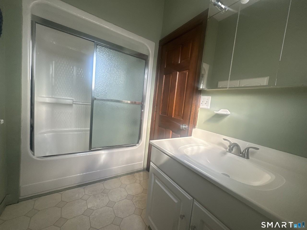 136 Mckinley Ave #2 - Photo 7 of 7