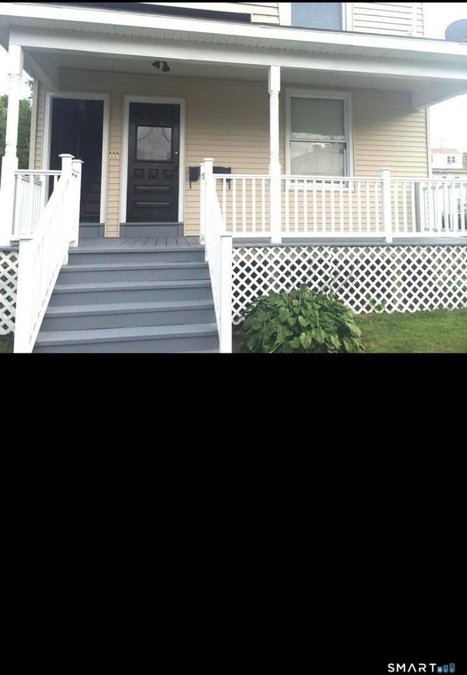 2729 South St - Photo 3 of 15
