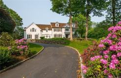 52 Twin Pond Ln - Photo 1 of 1