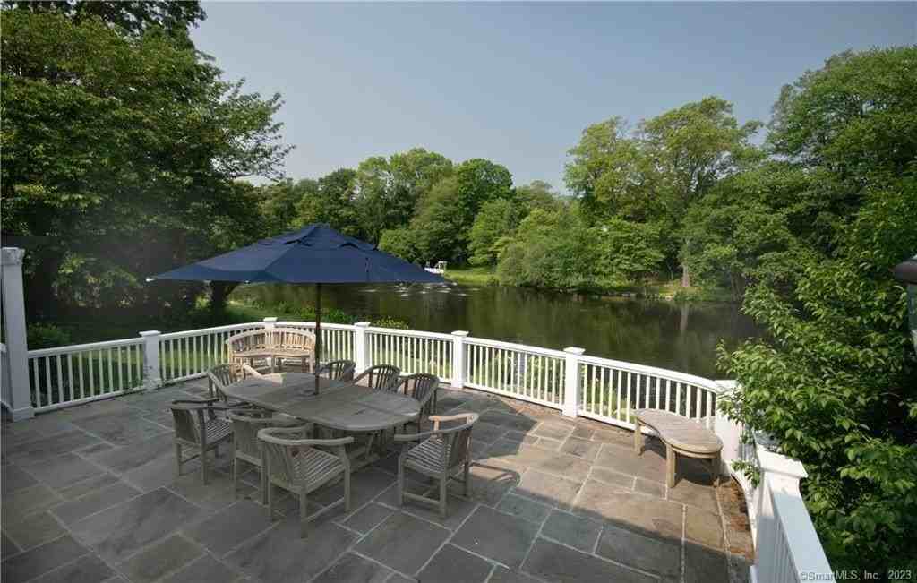 52 Twin Pond Ln - Photo 6 of 22