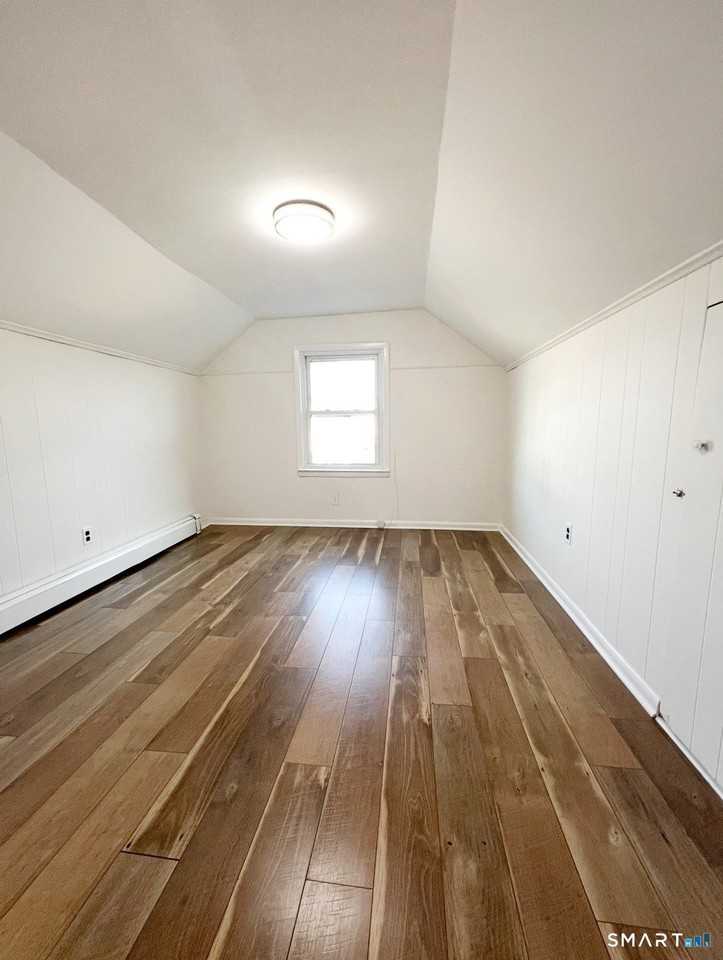 106 Lafayette St #3