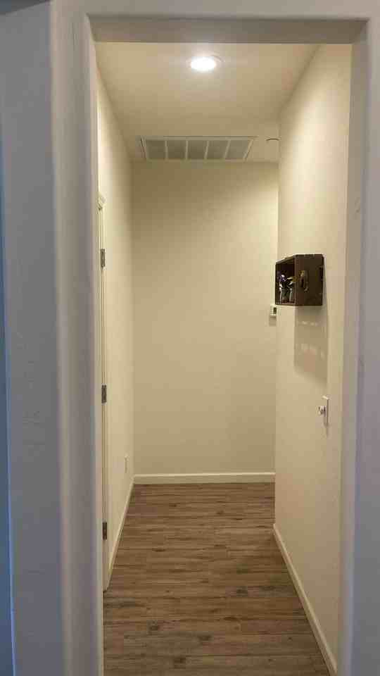 2269 Cortner St - Photo 5 of 32