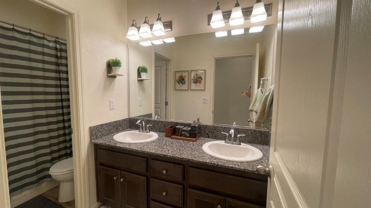 2269 Cortner St - Photo 7 of 32