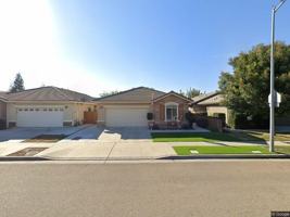 featured image of 7465 E Cortland Ave