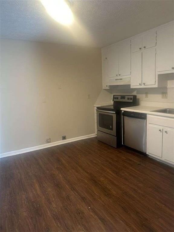 393 Stone Mountain St #I3 - Photo 3 of 16