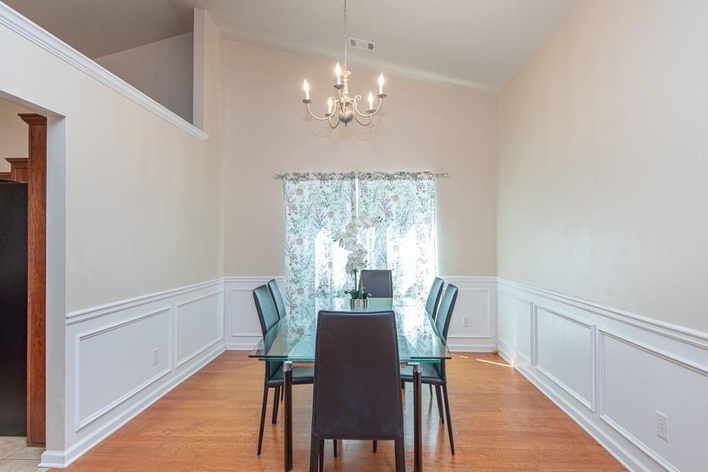 4556 White Horse Dr - Photo 5 of 14