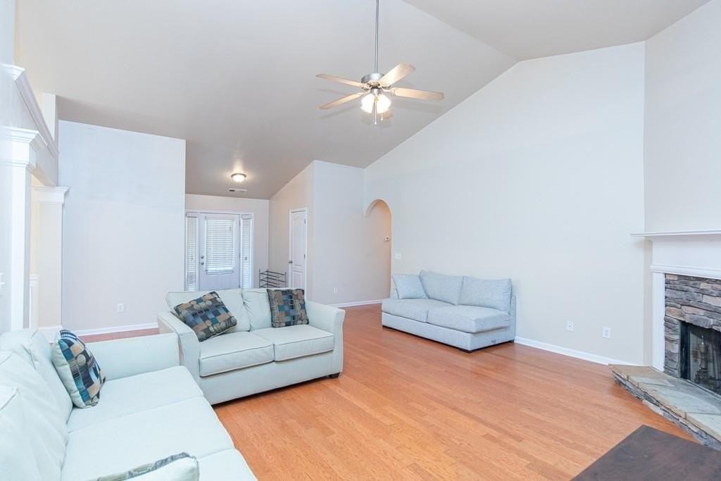 4556 White Horse Dr - Photo 6 of 14