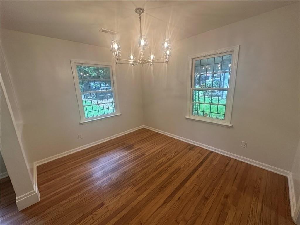 349 Laquita Dr Se - Photo 3 of 18
