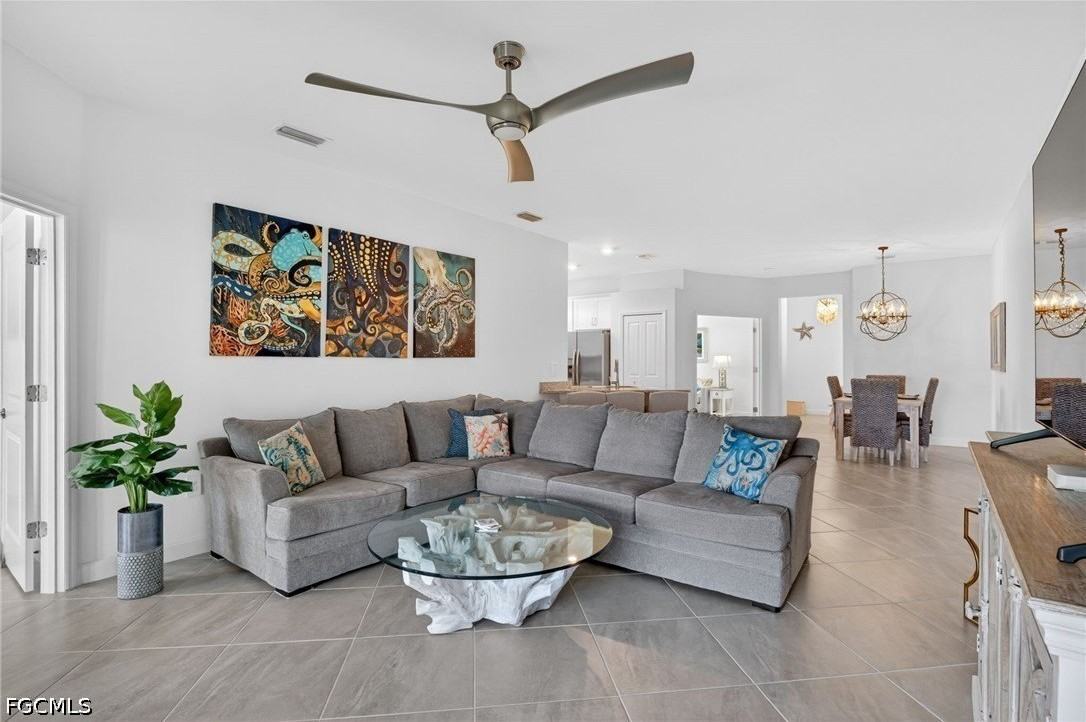 14001 Hunter Oak Dr - Photo 5 of 33