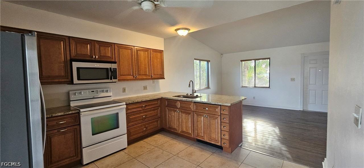 4904 Vincennes Ct #209 - Photo 5 of 18