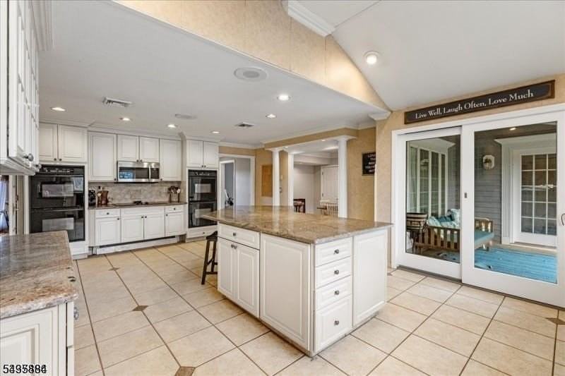 167 Douglas Rd