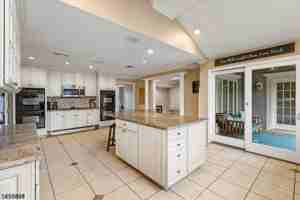 featured image of 167 Douglas Rd