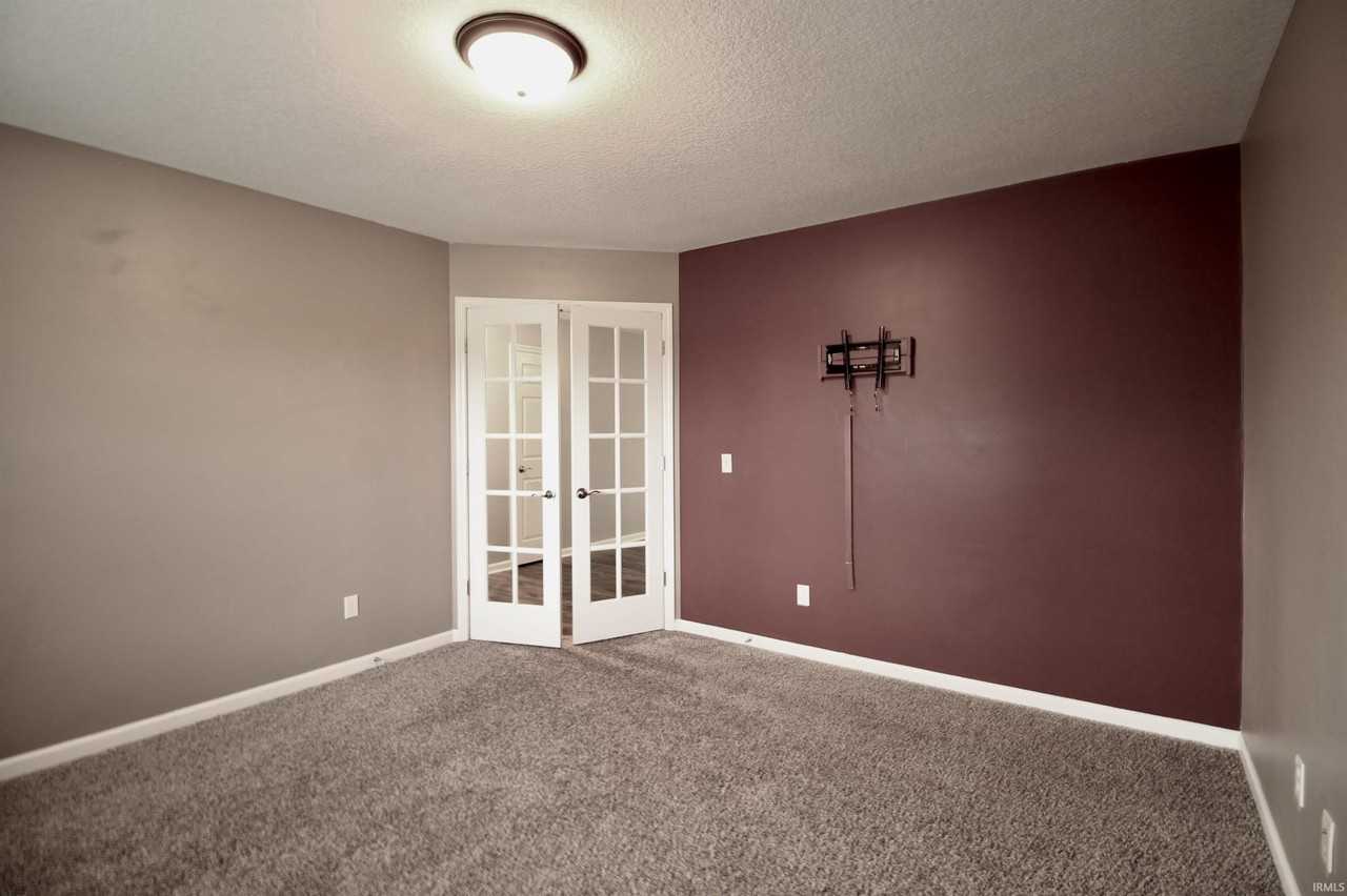 10153 Archstone Cv - Photo 5 of 16
