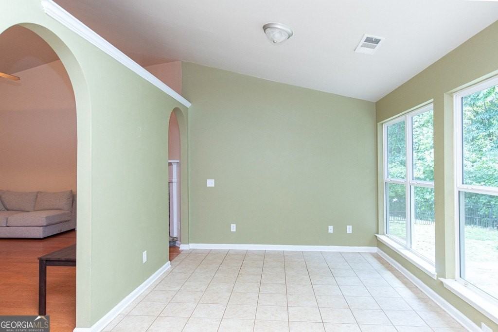 4556 White Horse Dr - Photo 3 of 13