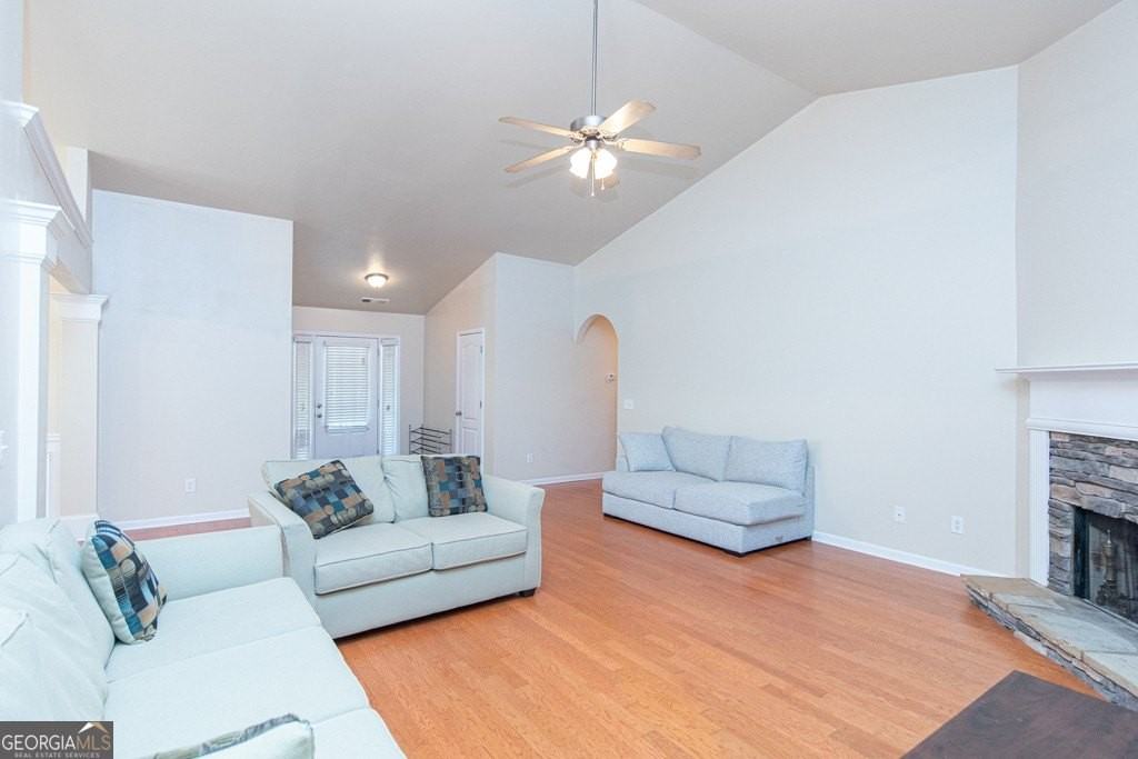 4556 White Horse Dr - Photo 5 of 13